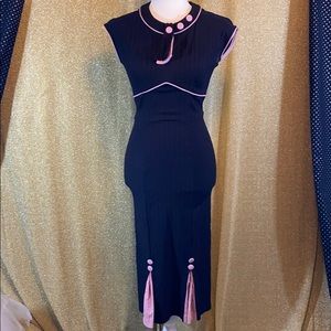 ADORABLE pinup wiggle dress